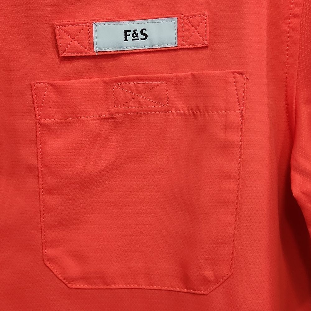 Field and Stream button down - Picture 4 of 7